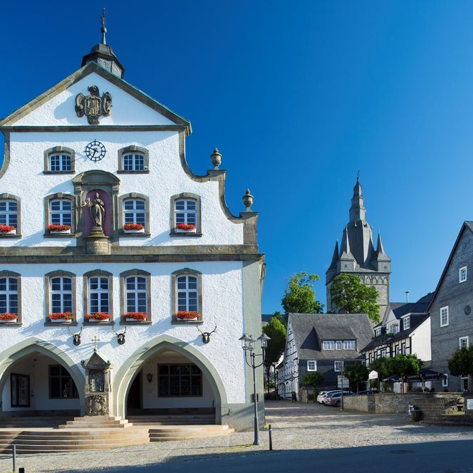 Altstadt Brilon mit Rathaus